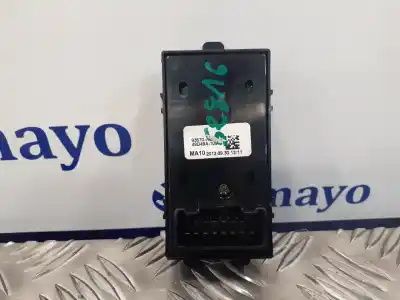 Second-hand car spare part left front power window switch for kia cee´d (jd) 1.6 crdi 128 oem iam references 93570a2100 49d49a1000 