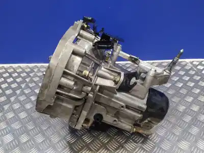 Pièce détachée automobile d'occasion boîte de vitesses pour renault kangoo (f/kc0) 1.5 dci diesel 82 cv / 60 kw références oem iam jc5126 8200133909 
