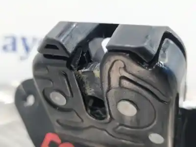 Second-hand car spare part trunk lock for mazda 2 lim. () 1.5 16v cat oem iam references   