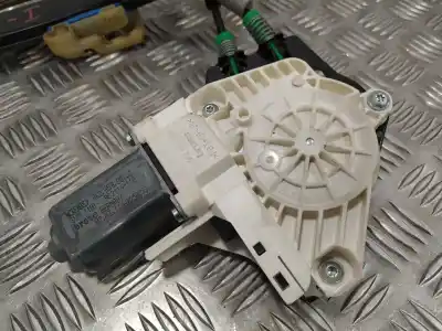 Автозапчастина б/у регулятор вікна передній лівий для audi a1 (8x) 1.2 16v tfsi 86 cv / 63 kw посилання на oem iam 8k0959801c 8x3837461 