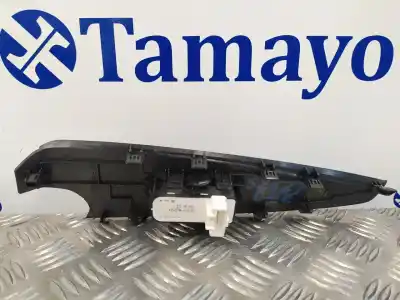 Peça sobressalente para automóvel em segunda mão botão / interruptor elevador vidro dianteiro direito por mazda 2 lim. () 1.5 16v cat referências oem iam d09h66370 db5j684l1 