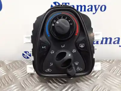 Second-hand car spare part heating / air conditioning control panel for toyota aygo 1.0 cat oem iam references 55900yv030 Second-hand car spare part heating / air conditioning control panel for toyota aygo 1.0 cat oem iam references 55900yv030