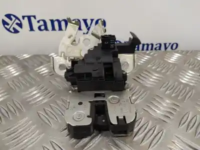Автозапчасти б/у замок багажника/ворот за audi a1 (8x) 1.2 16v tfsi 86 cv / 63 kw ссылки oem iam 8k9827505a  