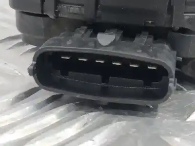 Second-hand car spare part potentiometer for kia cee´d 1.6 crdi cat oem iam references 32700xxxxx  