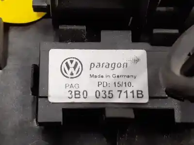 Gebrauchtes Autoersatzteil rechter scheinwerfer zum volkswagen scirocco (137) 2.0 tdi (103kw) oem-iam-referenzen 1k8947105ad 3c0035624c 3b0035711b