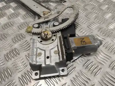Second-hand car spare part driver left window regulator for opel corsa b 1.2 16v cat (x 12 xe / lw4) oem iam references 90520189  