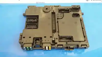 Pièce détachée automobile d'occasion boîtes à fusibles pour peugeot 406 berlina (s1/s2) 2.0 hdi références oem iam 963984928000 s110950400d 