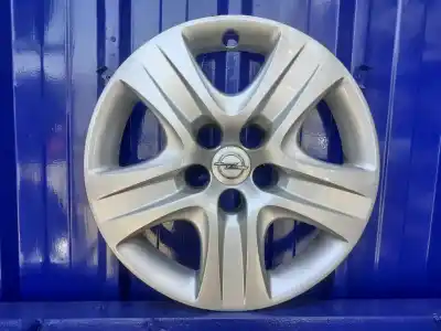 Pièce détachée automobile d'occasion capuchons de moyeux pour opel insignia berlina 2.0 cdti cat références oem iam 13312568  