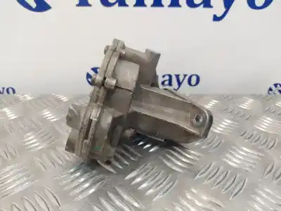 Second-hand car spare part brake depressor / vacuum pump for volkswagen t4 transporter/furgoneta (mod. 1991) 2.4 diesel oem iam references 075145101a  