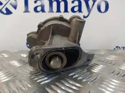 Second-hand car spare part brake depressor / vacuum pump for volkswagen t4 transporter/furgoneta (mod. 1991) 2.4 diesel oem iam references 075145101a  