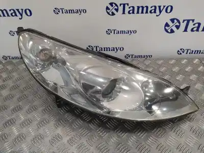 Pièce détachée automobile d'occasion feu droit pour peugeot 407 sw 2.0 16v hdi fap cat (rhr / dw10bted4) références oem iam 0301213272  