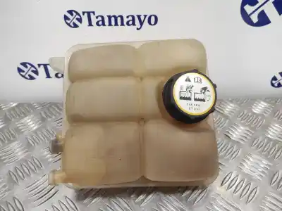 Pièce détachée automobile d'occasion vase d'expansion de liquide de refroidissement pour ford focus iii 1.5 d 120cv références oem iam 