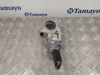 Pièce détachée automobile d'occasion commutateur d'allumage pour opel astra h (a04) 1.9 cdti (l48) références oem iam n0501882 281726 