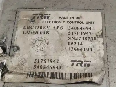 Peça sobressalente para automóvel em segunda mão abs por lancia ypsilon (101) 1.3 16v multijet argento referências oem iam 51761947 54084694e 13509004k