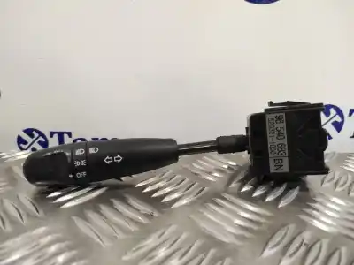 Peça sobressalente para automóvel em segunda mão comutador de piscas  por ford fusion (cbk) 1.6 16v cat referências oem iam 96540683