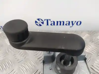 Автозапчасти б/у задний правый стеклорегулятор за renault clio iv 1.5 dci diesel fap ссылки oem iam 827003722r  