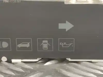 Автозапчасти б/у многофункциональный дисплей за hyundai matrix (fc) 1.5 crdi ссылки oem iam 707008400h 20021022 