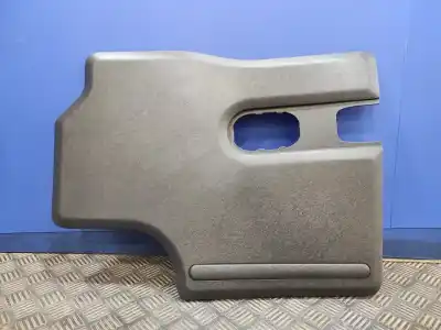 Pièce détachée automobile d'occasion enjoliveur arrière pour renault kangoo (f/kc0) * références oem iam 901004856r 909007391r 