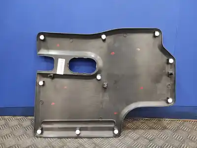Pièce détachée automobile d'occasion enjoliveur arrière pour renault kangoo (f/kc0) * références oem iam 901004856r 909007391r 
