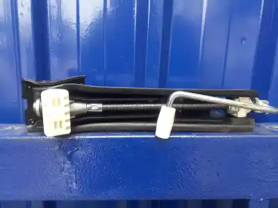 Second-hand car spare part jack for mercedes-benz clase c (w203) sportcoupe 3.0 cdi cat oem iam references a2035830415  