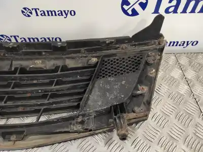 Автозапчастина б/у передня решіта для ssangyong rexton 2.7 turbodiesel cat посилання на oem iam 7946308000 7946008000 
