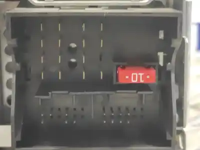 Second-hand car spare part audio system / radio cd for peugeot 207 1.4 hdi oem iam references 96766518xt a2c53424337 