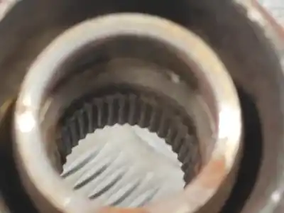 Second-hand car spare part front right knuckle for seat exeo st (3r5) (2009>) 2.0 tdi oem iam references 3r0407258  