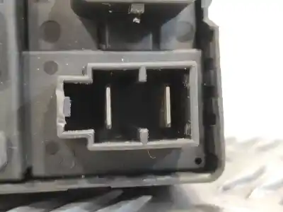 İkinci el araba yedek parçası röle/sigorta kutusu için renault fluence 1.5 dynamique [1.5 ltr. - 78 kw dci diesel] oem iam referansları 284b60874r usml38 