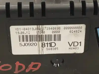 Автозапчастина б/у панель інструментів для skoda fabia (5j2) (2007->) 1.6 ambition [1.6 ltr. - 55 kw tdi] посилання на oem iam 5j0920811d a2c53425967 