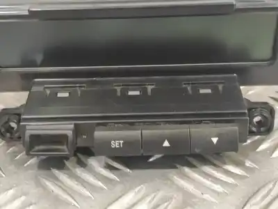 Second-hand car spare part multifunction display for kia cee´d 1.6 crdi cat oem iam references 957101h700  