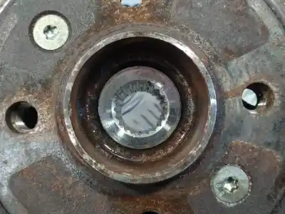 Second-hand car spare part front left knuckle for dacia logan 1.4 cat oem iam references   