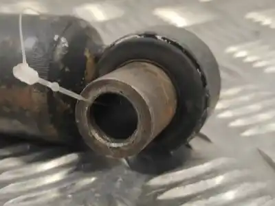 Peça sobressalente para automóvel em segunda mão amortecedor traseiro direito por renault master ii phase 2 combi 2.5 diesel dci fap cat referências oem iam 8200024946 814903560142 
