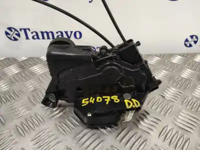 Peça sobressalente para automóvel em segunda mão fechadura da porta dianteira direita por toyota yaris 1.3 16v cat referências oem iam 