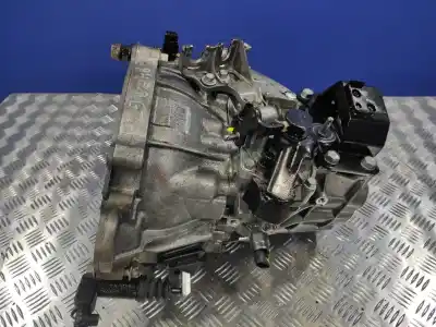 Pezzo di ricambio per auto di seconda mano riduttore per kia cee´d 1.6 crdi cat riferimenti oem iam waj6c  