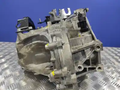 Pezzo di ricambio per auto di seconda mano riduttore per kia cee´d 1.6 crdi cat riferimenti oem iam waj6c  