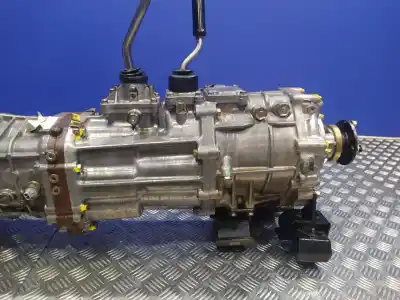 Second-hand car spare part gearbox for toyota hilux doble cabina 2.4 d turbo oem iam references 2lt  