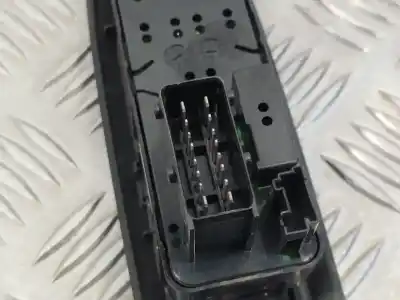 Peça sobressalente para automóvel em segunda mão botão / interruptor elevador vidro dianteiro esquerdo por citroen ds3 (sa_) 1.4 vti 95 referências oem iam 529076433  