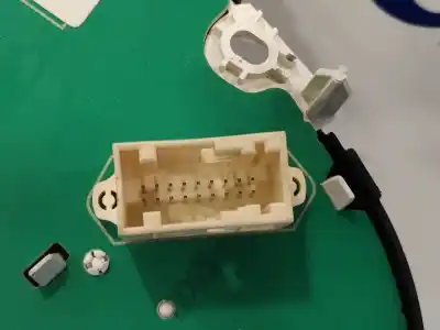 Peça sobressalente para automóvel em segunda mão quadrante por citroen c3 1.4 referências oem iam 96665881xt a2c53365600 