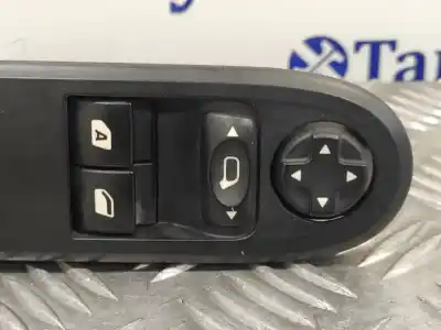 Second-hand car spare part left front power window switch for citroen c3 1.4 oem iam references 96637530xt  
