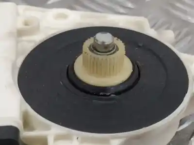 Second-hand car spare part right front window motor for bmw x3 (e83) 2.0d oem iam references 0130822222 69259641 s007083006