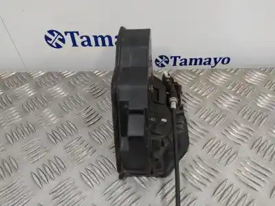 Second-hand car spare part front right door lock for bmw x3 (e83) 2.0d oem iam references 7167068  