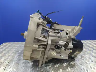 Second-hand car spare part gearbox for dacia sandero ii 1.2 oem iam references jh3073  