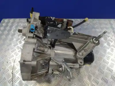Second-hand car spare part gearbox for dacia sandero ii 1.2 oem iam references jh3073  