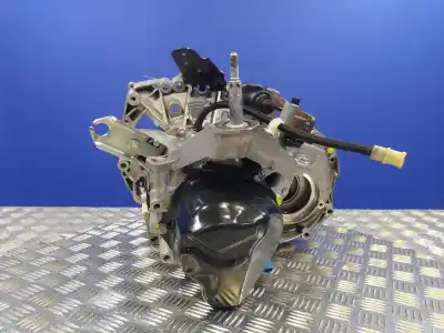 Second-hand car spare part gearbox for dacia sandero ii 1.2 oem iam references jh3073  