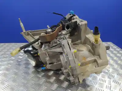 Second-hand car spare part gearbox for dacia sandero ii 1.2 oem iam references jh3073  
