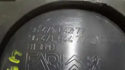 Peça sobressalente para automóvel em segunda mão puxador interior traseiro direito por citroen c3 1.4 hdi exclusive referências oem iam 9647164377 9647164477 