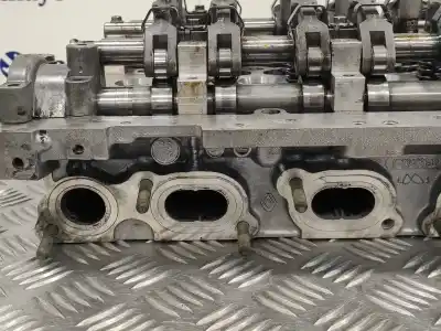 Pièce détachée automobile d'occasion culasse du moteur pour renault master ii phase 2 caja cerrada 2.5 dci d références oem iam 8200408642  