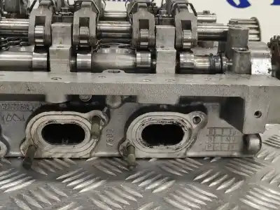 Pièce détachée automobile d'occasion culasse du moteur pour renault master ii phase 2 caja cerrada 2.5 dci d références oem iam 8200408642  