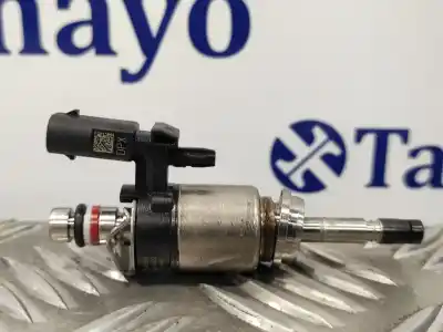 İkinci el araba yedek parçası ENJEKTÖR için VOLKSWAGEN T-ROC  OEM IAM referansları 04E906036AD  