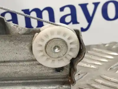 Автозапчасти б/у задний правый стеклорегулятор за renault clio iv (bh_) 1.5 dci 90 ссылки oem iam 128001471b 9030319c 19031060004